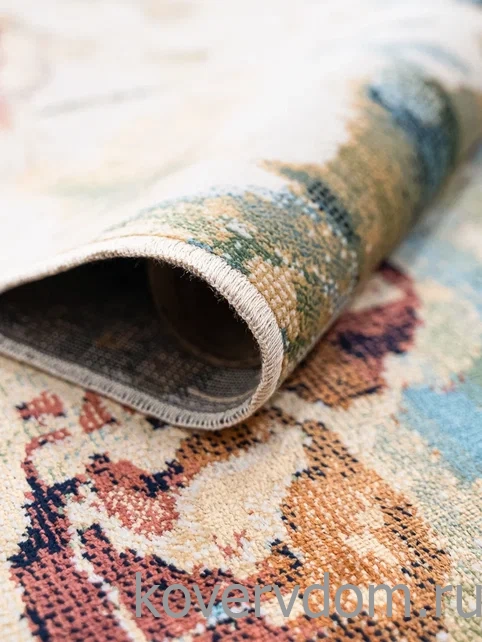 Ковер из вискозы и хлопка с цветами Royal Palace 14006 6121